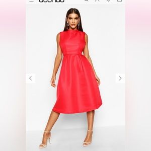 BOUTIQUE HIGH NECK HIGH WAIST RED SUMMER DRESS BY BooHoo. Size 6